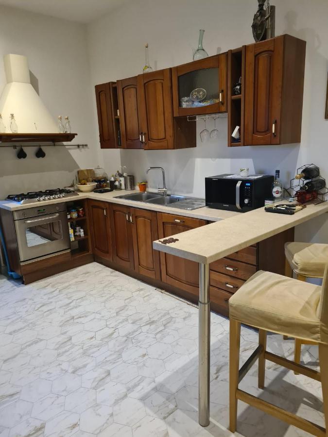 La Casa Di Marcello Apartment Torre Annunziata Bagian luar foto