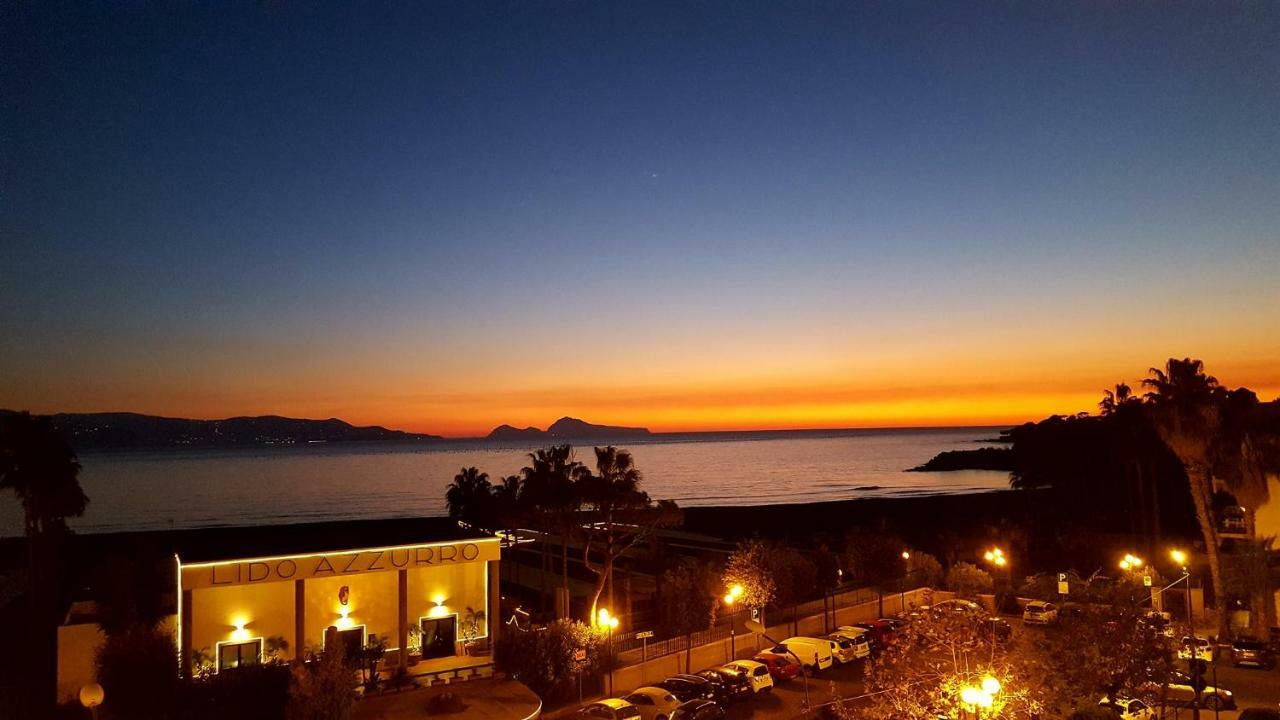 La Casa Di Marcello Apartment Torre Annunziata Bagian luar foto